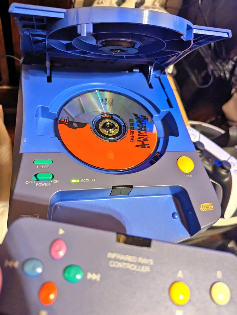 Robin Davies tweet media