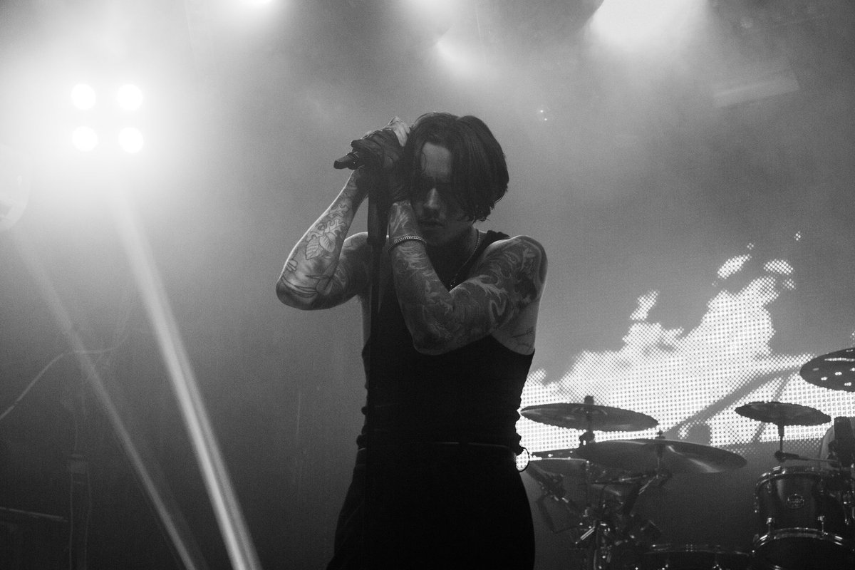 i did that #BadOmens 📸