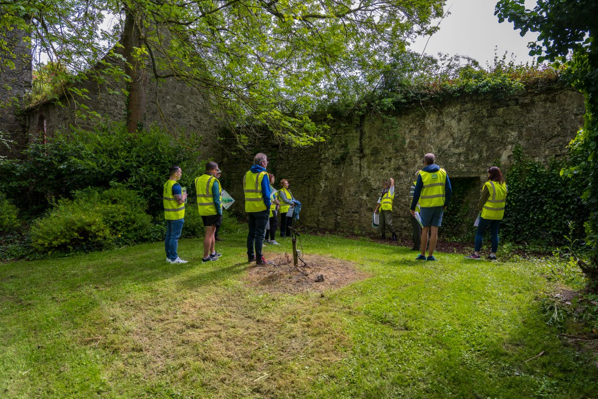 .@Soc4OldLucan suspects these medieval acoustic jars in Lucan Demesne (Church of BVM) are Ireland's ONLY intact earthenware jars! Cork & Dunbrody have voids 4 them. @FMDublin @HeritageHubIRE @christiaan00001 @NationalMons  @sdublincoco @LocalStudies Photos by  @butsyp15