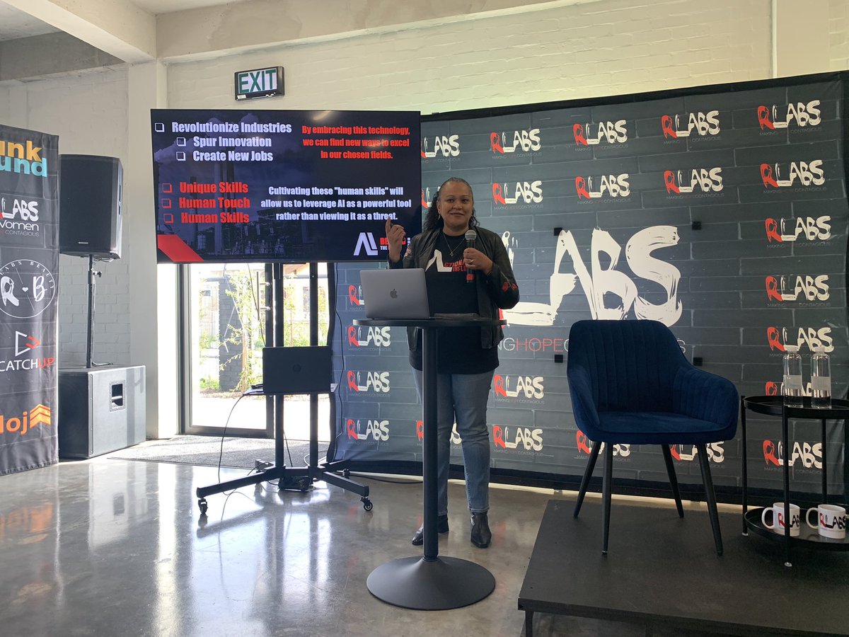 ChristineTaphel's tweet photo. We have been created to create.🤩

#AI #BeyondtheHype #RLabs #letsexplore #letsnotfear #RLabsWomen https://t.co/Xcyj3D6ZZM
