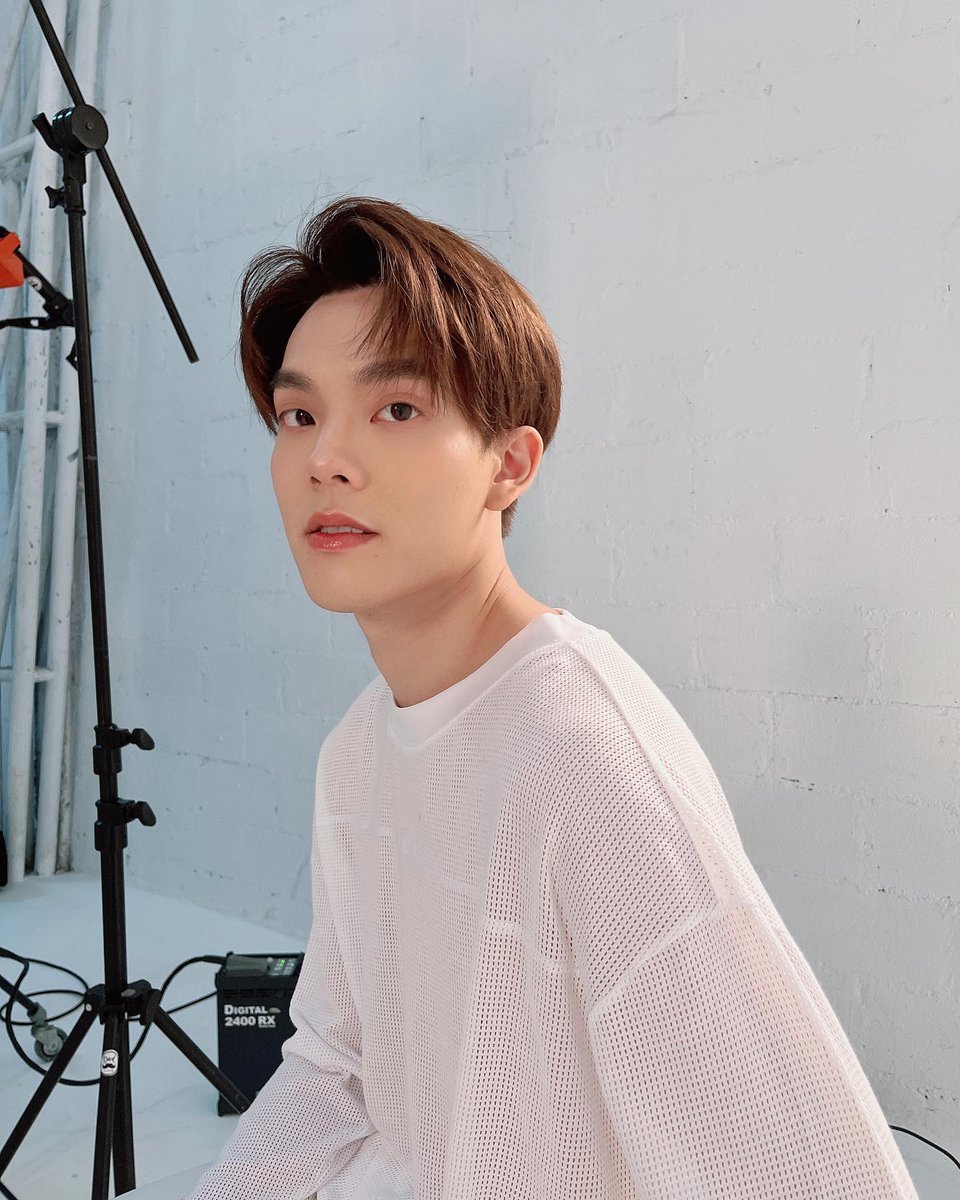 fur_noona's tweet photo. Its been so long but just wanted to greet a HAPPY 520 🧡 to them both 🫶
#CTRPANUWAT #earthchsn https://t.co/5Z3WY5KBfp