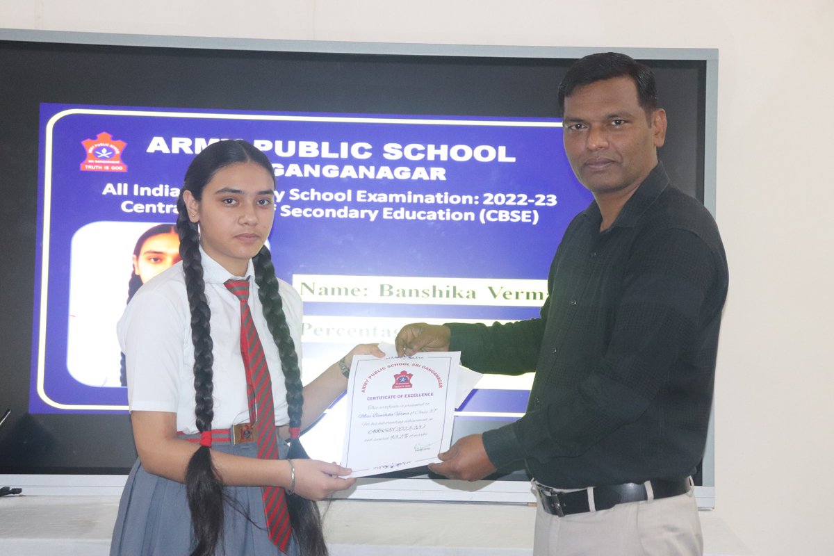 ArmyGanganagar's tweet photo. 🌟 Celebrating excellence in education! 🎓 Principal Mr. Raja Sharma felicitated the outstanding toppers from X and XII boards at APS, SGNR. Congratulations to all the students for their remarkable achievements! 👏🏆 #APSExcellence #BoardToppers #PrincipalRecognition 🌈📚 https://t.co/VOEYRUCQ2g