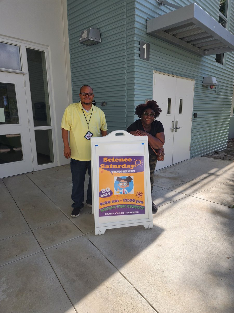 Happening NOW <a href="/GalaxyE3Elem/">Galaxy E3 Elementary</a> Science Saturday!! <a href="/coi_lazier/">Coi M. Lazier</a> <a href="/Ms_Bickel73/">Laura Bickel</a> @RGWILLIAMS141 <a href="/GalaxyE3SWPBS/">Michael Smith ( Certified School Counselor)</a>