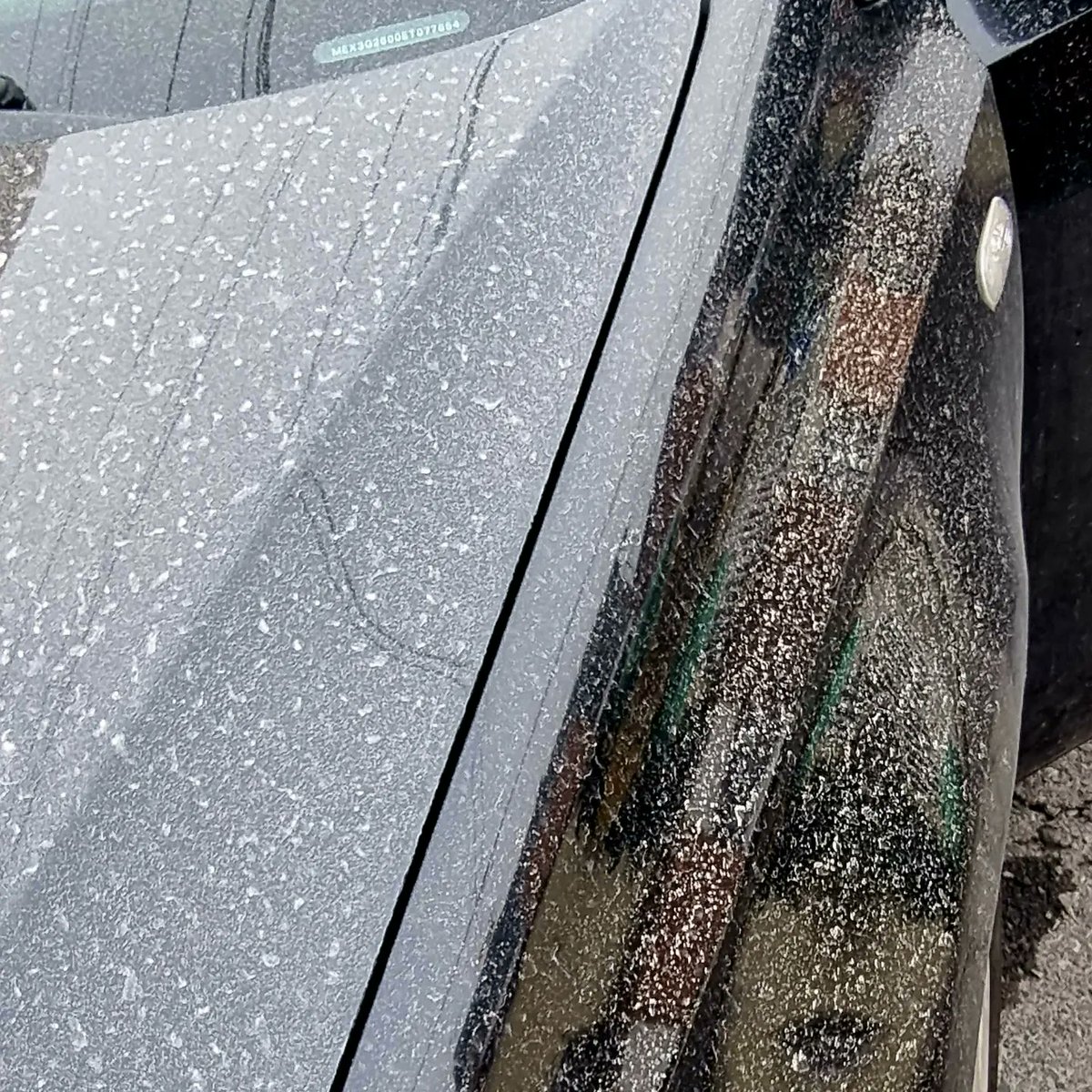 heriberto_rojas's tweet photo. Entre Tlaloc y Don Goyo traen toda una pachanga.
Aunque la cdmx no está próximo al Volcán, atendamos las recomendaciones de las autoridades, sobre todo el evitar hacer ejercicio al aire libre.
Saludos y excelente sábado. https://t.co/dsMukrKwIg