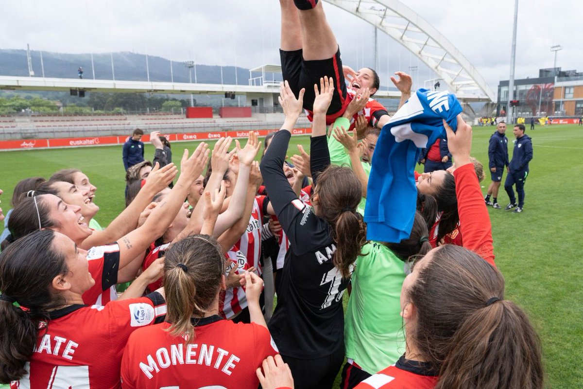 ✨ 𝐵𝑒𝑡𝑖𝑑𝑎𝑛𝑖𝑘 𝑖𝑧𝑎𝑛 𝑛𝑎𝑖𝑧𝑒𝑙𝑎
𝑡𝑎 𝑖𝑧𝑎𝑛𝑔𝑜 𝑛𝑎𝑖𝑧 𝑧𝑢𝑟𝑖 𝑙𝑒𝑖𝑎𝑙 ✨

▪️ 2ª máxima goleadora
▪️ Goleadora más precoz
▪️ Única jugadora en marcar en todas las temporadas, 16 consecutivas

<a href="/neka_7/">Nekane Diez</a>, historia del #AthleticClubFem 🦁