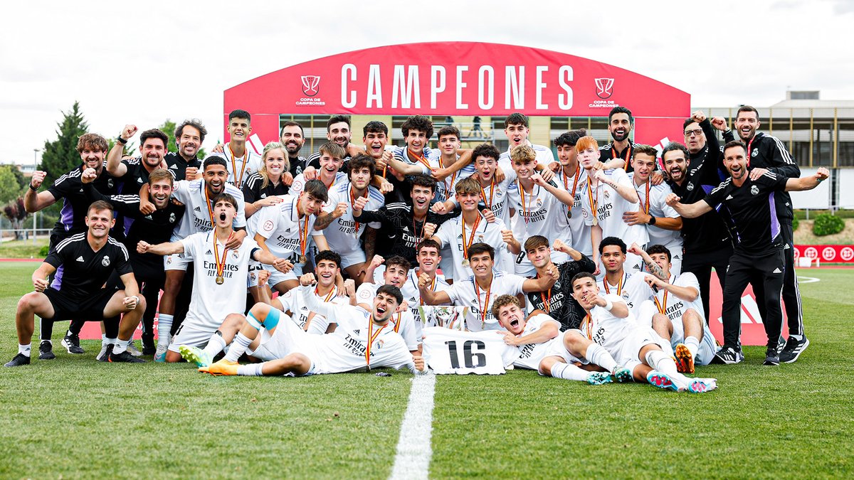 🔝 CAMPEONES 🤝 EQUIPAZO 🔝
🏆 Copa de Campeones | Juvenil A