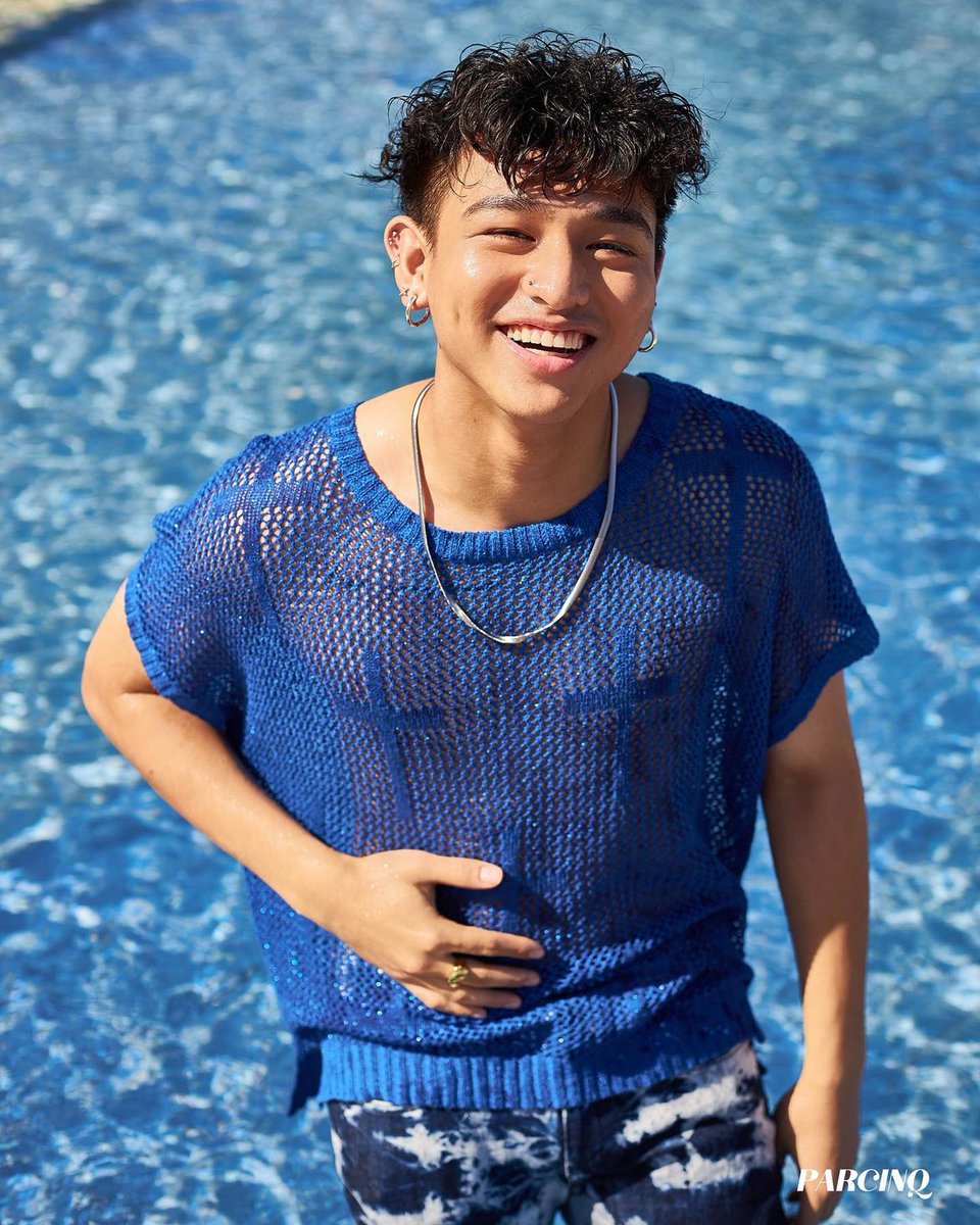 SamSquadOFC's tweet photo. VXONβs Sam knows how to make the P-pop stage sizzle. Now, bet on how he takes the heat on the shore. Known for his effortlessly cool boy aura, see a whole new and hotter side of him as he joins the PARCINQ Boys of Summer lineup.
VXONSAM FOR PARCINQ
#ParcinqBOSSam https://t.co/xbnHbYw9KP