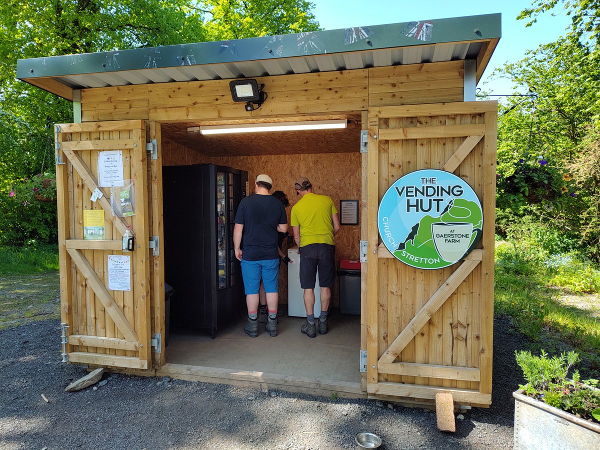 niallmilner's tweet photo. Fully automated farm diversification mid walk. Ice cream and coffee just when you need it! https://t.co/emQx0Ysnpg