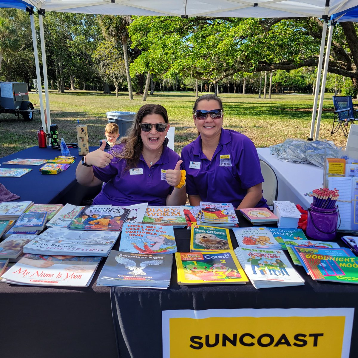 Come on down to the MCR Health Fair @ The John and Mable Ringling Art Museum 10-2 today! We are here handing out books and promoting the love of reading! <a href="/SuncoastCGLR/">Suncoast GL Reading</a> <a href="/ThePattersonFdn/">The Patterson Foundation</a>