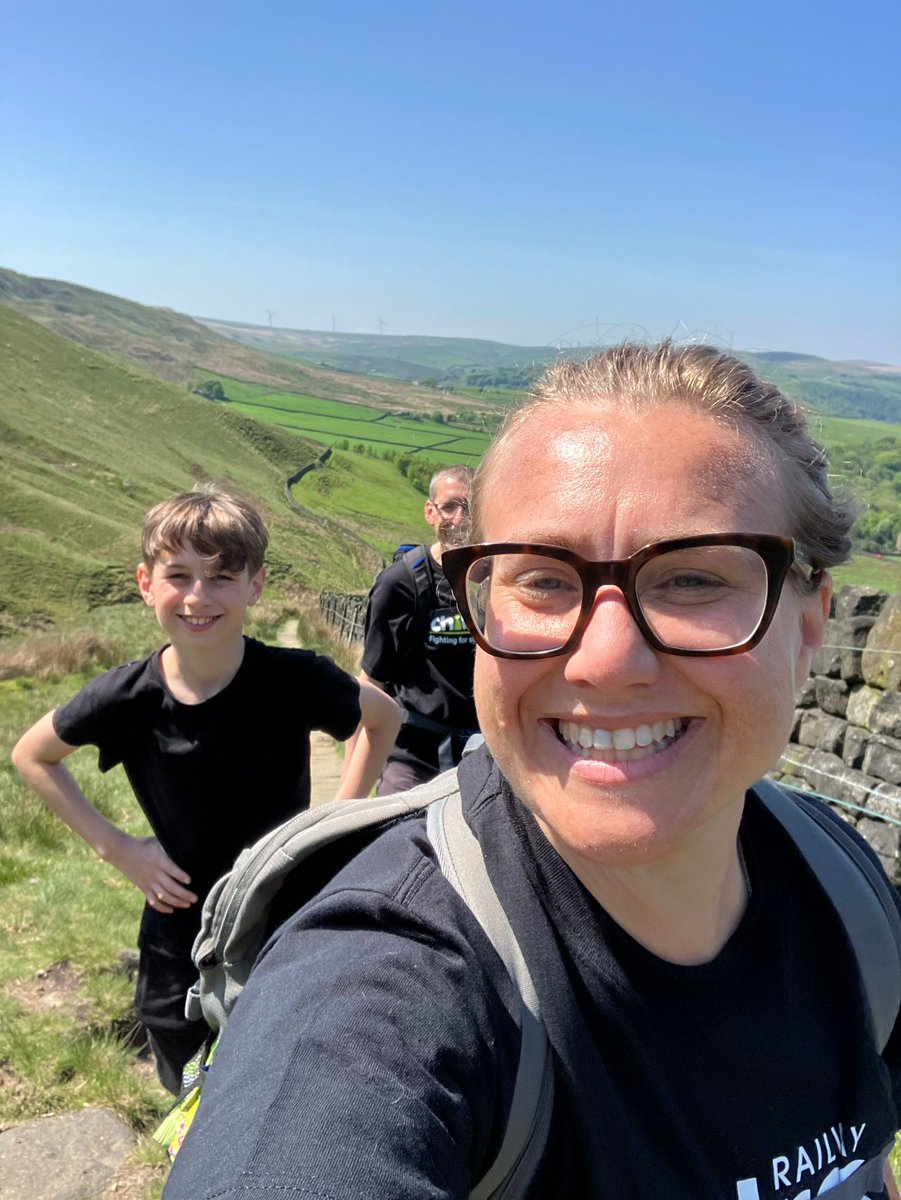 Arlo and his friends are on a practice walk today. We have made it to the top of Stoodley Pike :-) Not long to go until our Three Peak Challenge for @RailwayChildren justgiving.com/fundraising/te… @bessbbe @Millie_Dawson27 @Kazza_belle