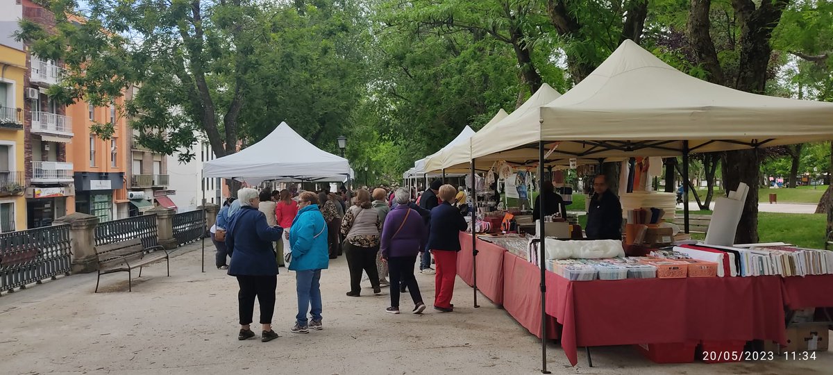 Esta mañana hemos estado hablando en la concordia, charlando con los vecinos y vecinas, y haciendo llegar nuestras propuestas, por qué queremos hacer políticas útiles conjuntamente con la ciudadanía.