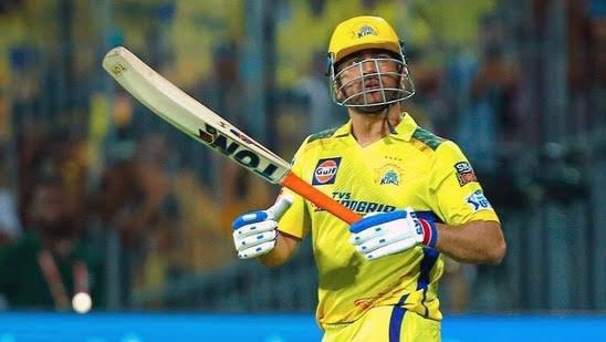 vikrantgupta73's tweet photo. Have to give it to MSD. From Game 1 he was carrying a knee niggle, with pretty ordinary bowling, Deepak Chahar’s injury, this and pretty much that as well, he’s made Chennai Super Kings an intimidating team. Won’t be surprised if #ChennaiSuperKings eventually win this IPL #DCvsCSK #Dhoni #SalaamDhoni