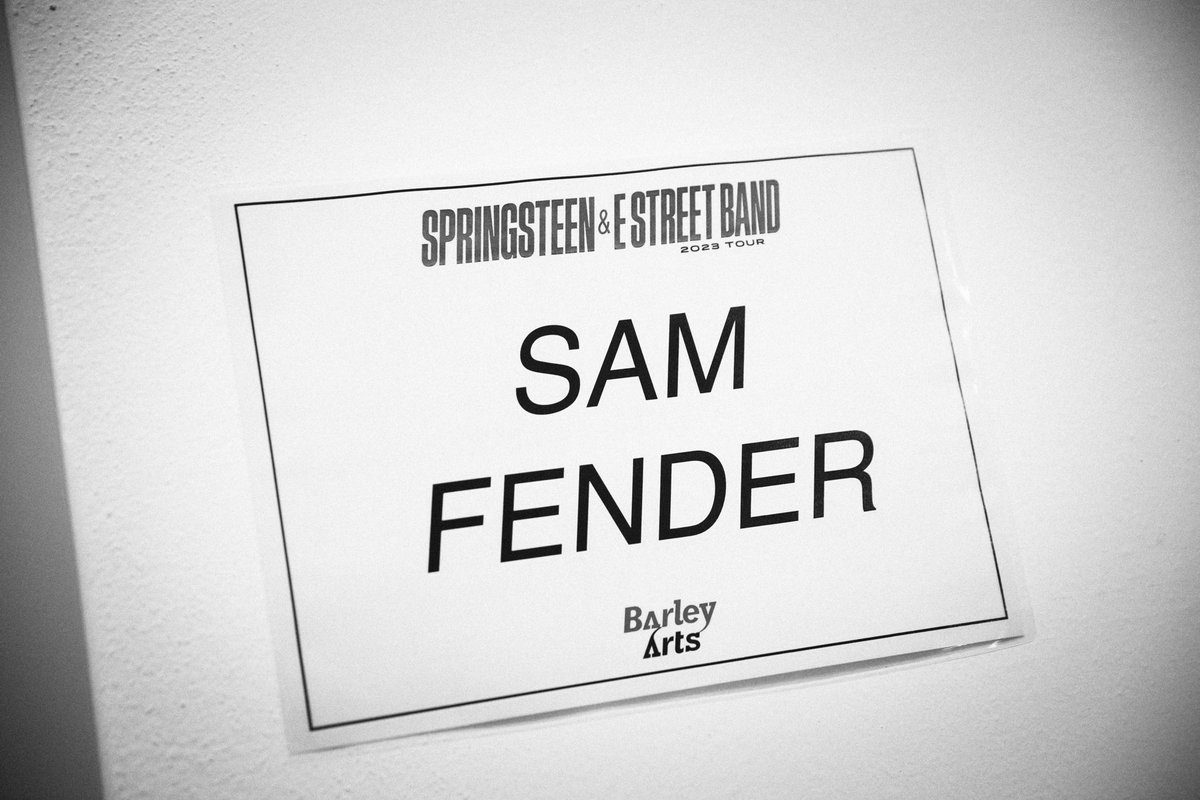 Sam Fender tweet media