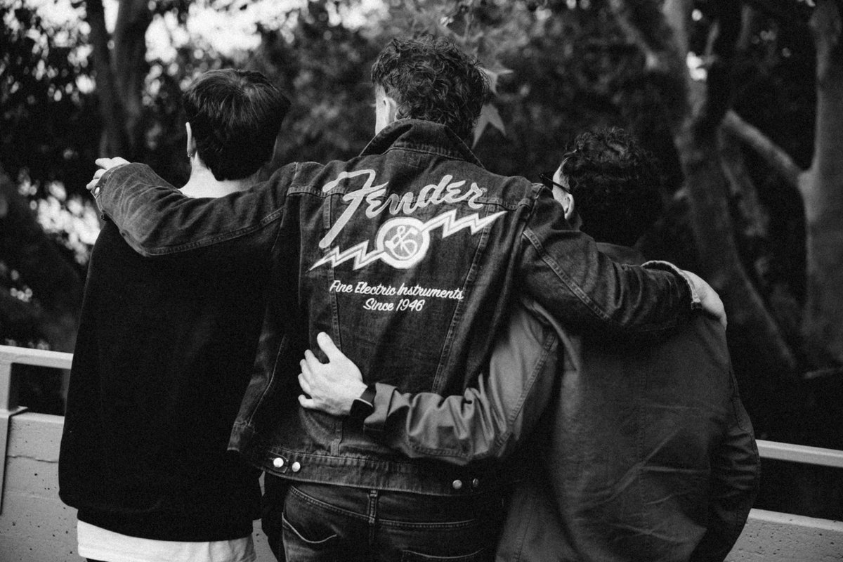 Sam Fender tweet media