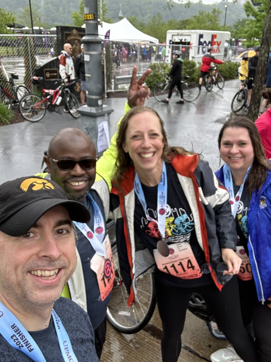 jasonlukemd's tweet photo. We Rushed &amp; We Crushed!!! Congrats and thank you to all participants! What a great event to support #CancerResearch @UPMCHillmanCC #RushToCrush #R2C @HSkinnerMDPhD https://t.co/eQT50w2OwV