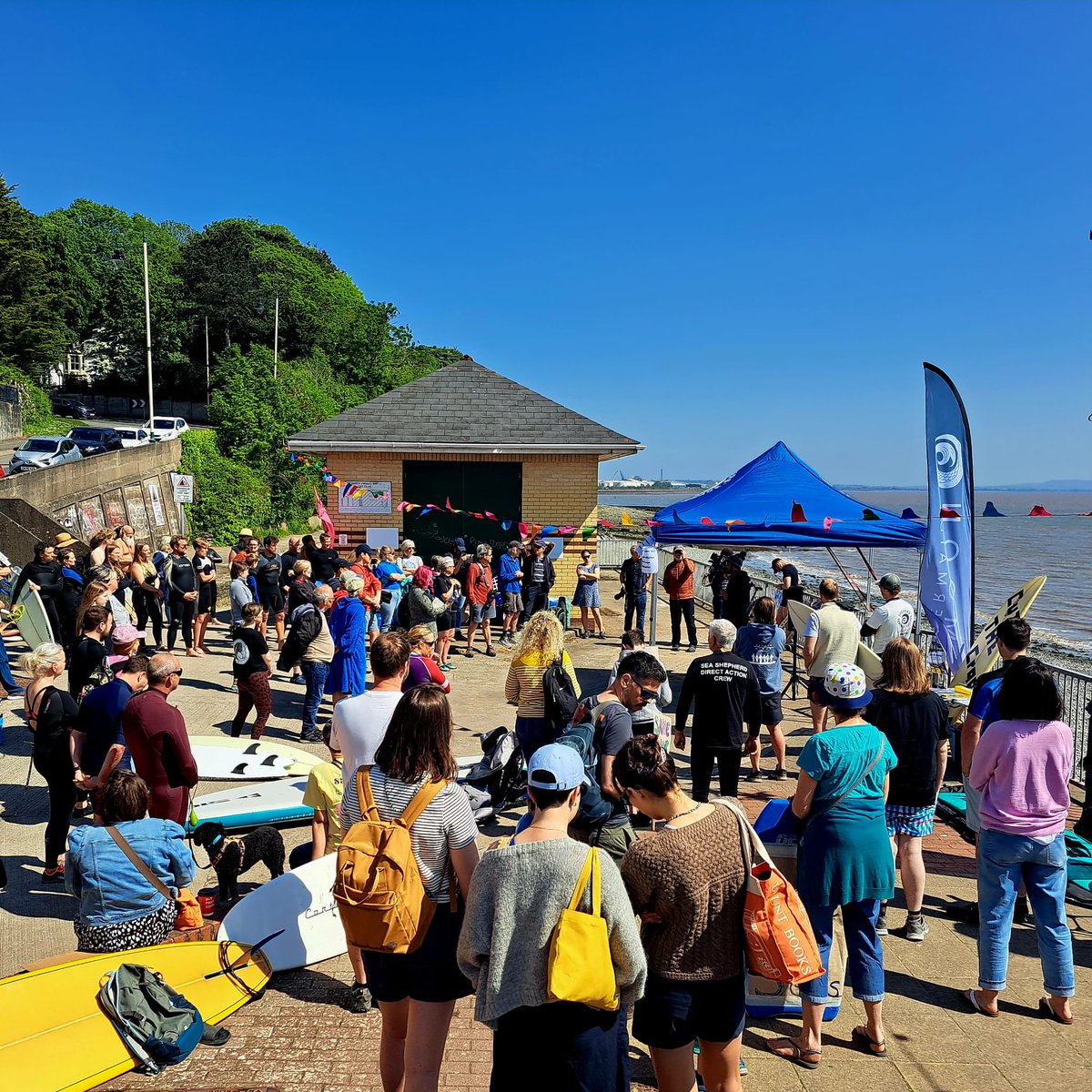 luisapastore's tweet photo. Some issues unite people from across the political spectrum and really capture the public imagination. Intentional pollution of the UK's rivers and seas by water companies is one of them. Proud to join the @sascampaigns #SASPaddleOut at my local beach earlier today. https://t.co/hRHmcL2Wky