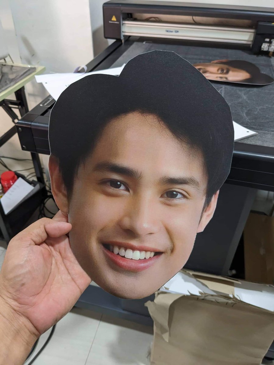 Props Giveaway Tomorrow! 🫶🏼

✅ 700 Hand Banners
✅ 500 Bubble Heads
✅ DONNY Banners

Thank you so much to our generous sponsors! AT SA MGA PATULOY PA DIN NAGSASABI AND NAG-ME-MESSAGE NA HAHABOL HUHUHU THANK YOU PO 🥰

#StarMagicAllStarGames2023 | #DonnyPangilinan