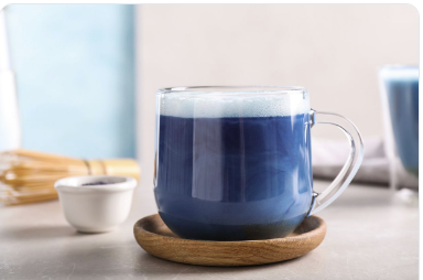 FoundationTfj's tweet photo. Blue matcha is the latest TikTok healthy beverage craze, but is it good for you? #BATTLEANNUALLY #HealthYourself Powered by @FoundationTfj. https://t.co/i5dF7KYIQm https://t.co/Ov6pc4hvk1