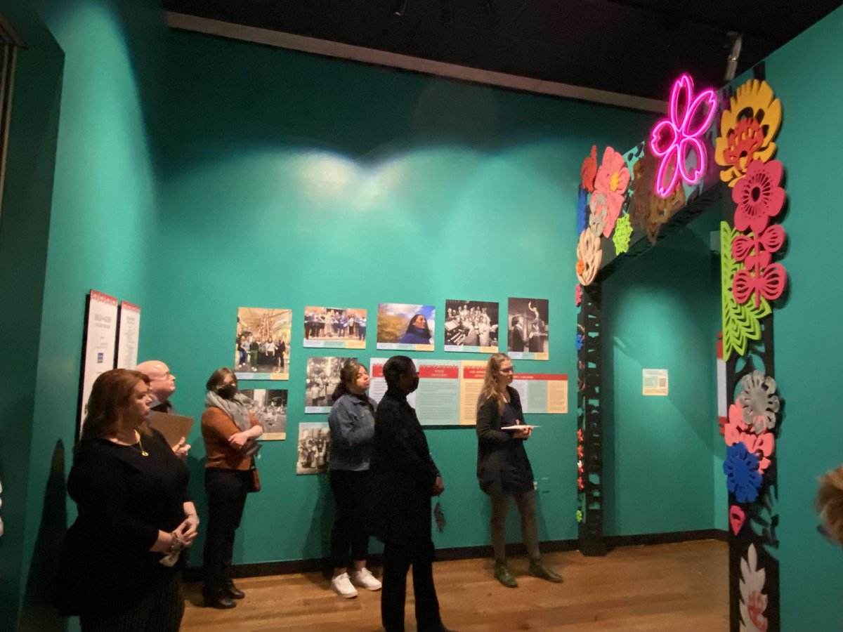 ChicagoMuseum's tweet photo. Today's the day—"Back Home: Polish Chicago" is officially open!🎉 Through the lens of Chicago’s Polish communities, learn about immigrants' journeys, how they made a home here, & the duality of feeling a deep connection to two places at once. https://t.co/24KYulOBAv #BackHomeCHM https://t.co/LmgZ5FGHku