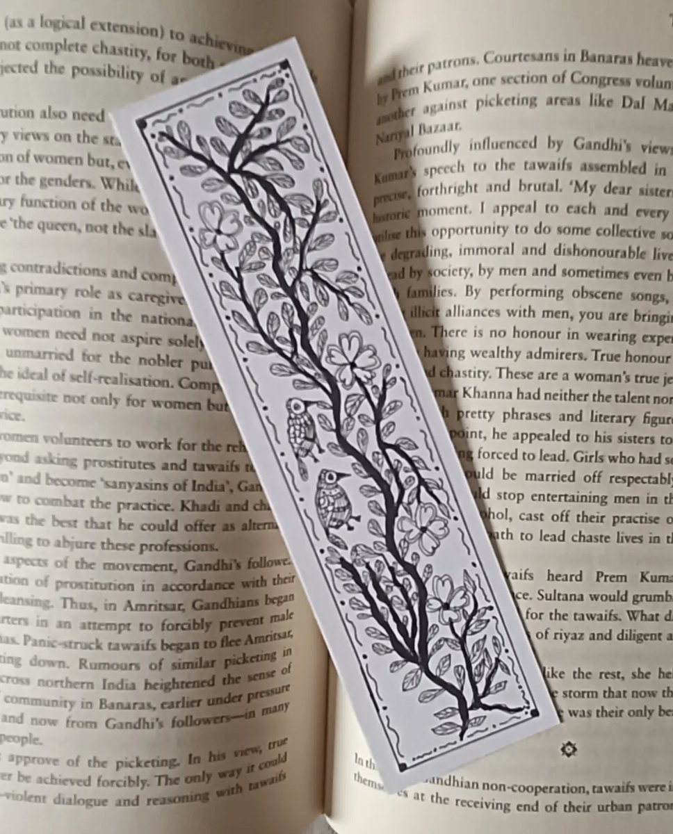The Indian Folk/Tribal Art bookmarks are available. DM to purchase. Please share. See #pinnedtweet Follow #ArtbyTee 
#BookLover #bookmark #bookmarks #handmade #handmadegift #giftideas #gifting #readersoftwitter #artsale #artistsupport #indianart #IncredibleIndia  #commissionopen