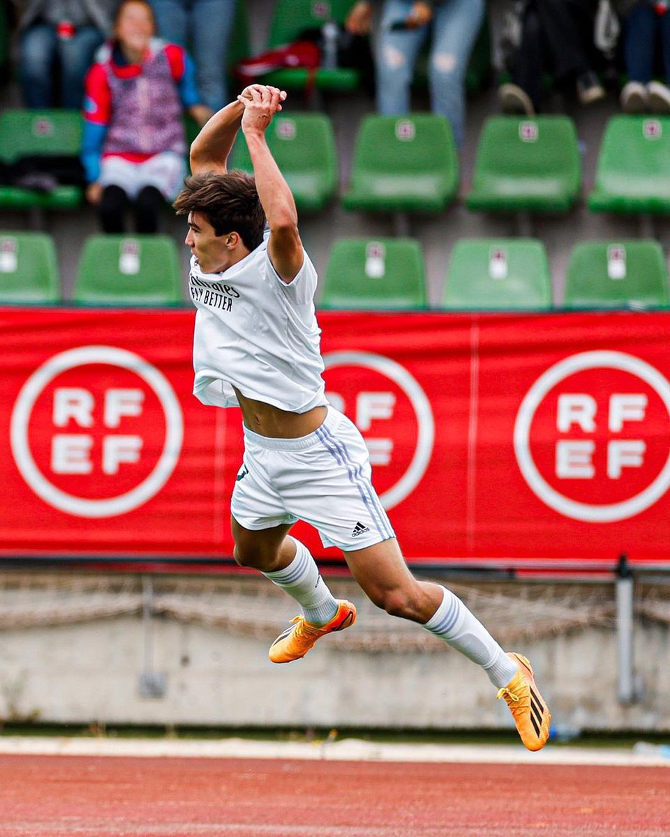 FabricaMadrid's tweet image. 📸✈️.