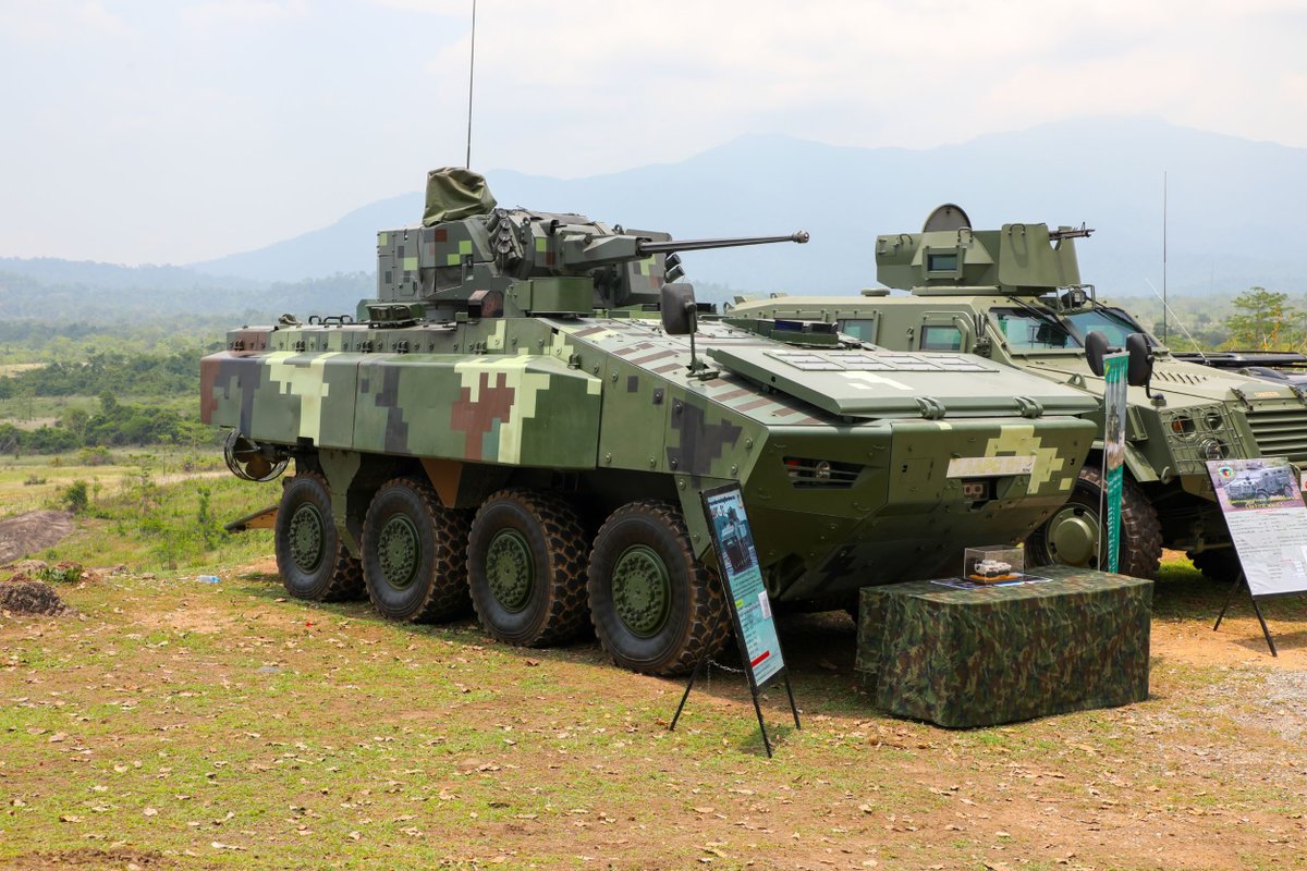 aag_th's tweet image. 🇹🇭⚓️AAG_th บันทึกประจำวัน: #DTI ไทยส่งมอบยานเกราะล้อยางสะเทินน้ำสะเทินบกพยัคฆ์ทะเล #AAPC 8x8 แก่นาวิกโยธินไทย aagth1.blogspot.com/2023/05/dti-aa…
#Thailand #Marines #นาวิกโยธิน #Navy @prroyalthainavy #กองทัพเรือ @DTIThailand Chaiseri First Win 4x4 #Vehicle