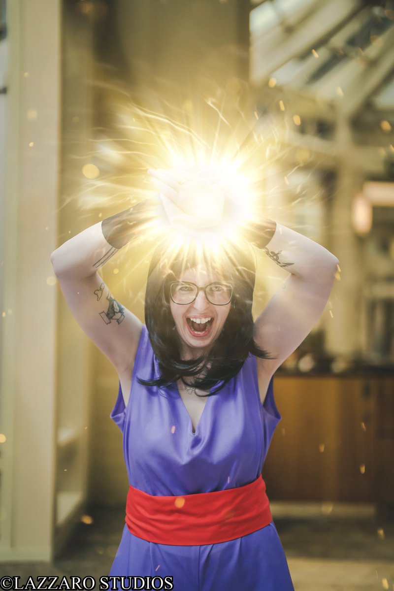 LazzaroStudios's tweet photo. What a difference 1 year later makes. New lens, new editing techniques.
Great Saiyaman 2021
Gohan DBS Super Hero 2022
Cosplayer: @KawaiiRae
#Lazzarostudios #DragonBallSuper #Cosplay #DragonBallSuperSuperHero #Gohan #Masenko #Dragonballcosplay https://t.co/KdnLJ5QN81