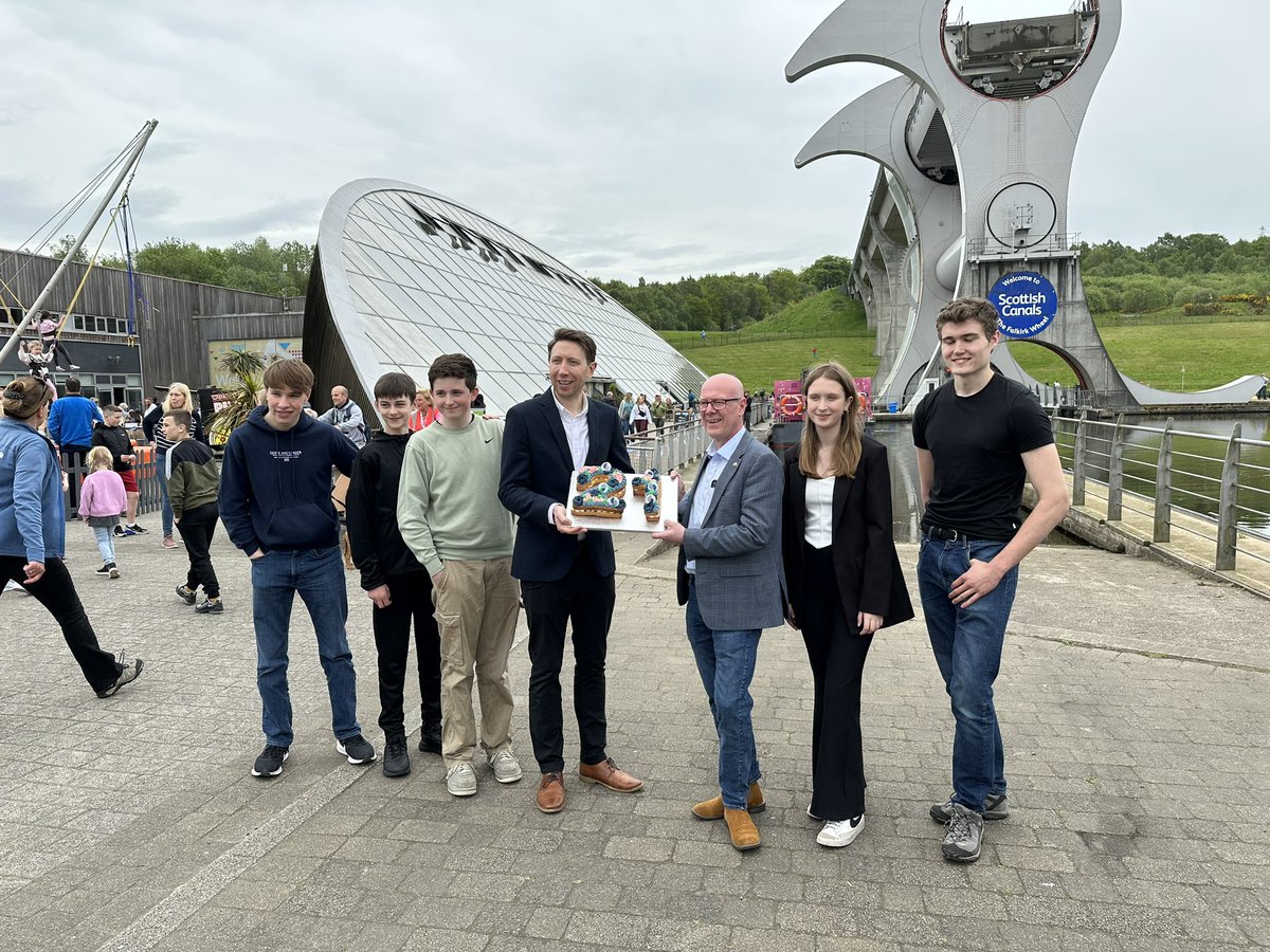 Young Scot tweet media