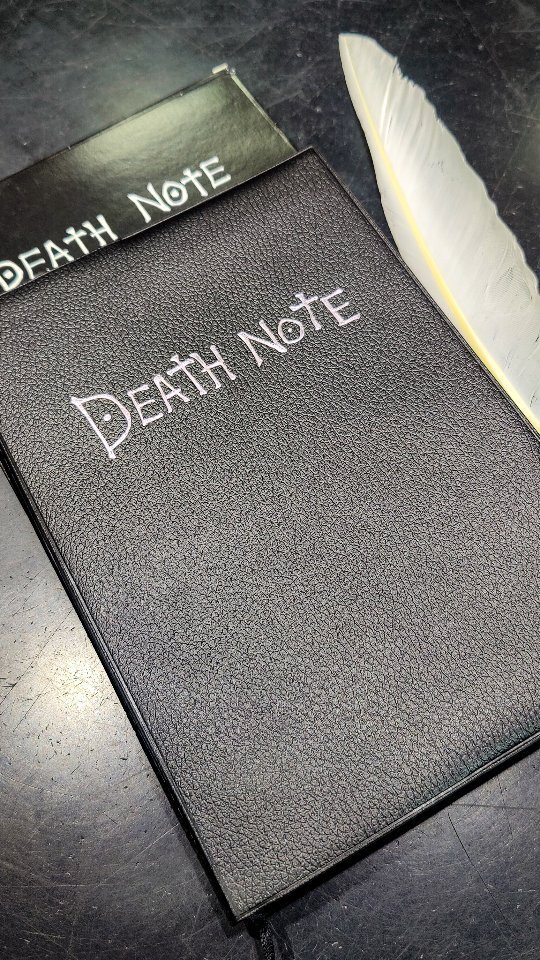 Who's name would you write?
Death note diaries NOW available for sale 
ONLY on NERDARENA.COM
.
.
.
.
.
#reels #explore #fyp #ryuk #anime #manga #nerdarena #deathnote #thingstodoinmumbai #nerdfam #mumbai instagr.am/reel/Csd4yr4IM…
