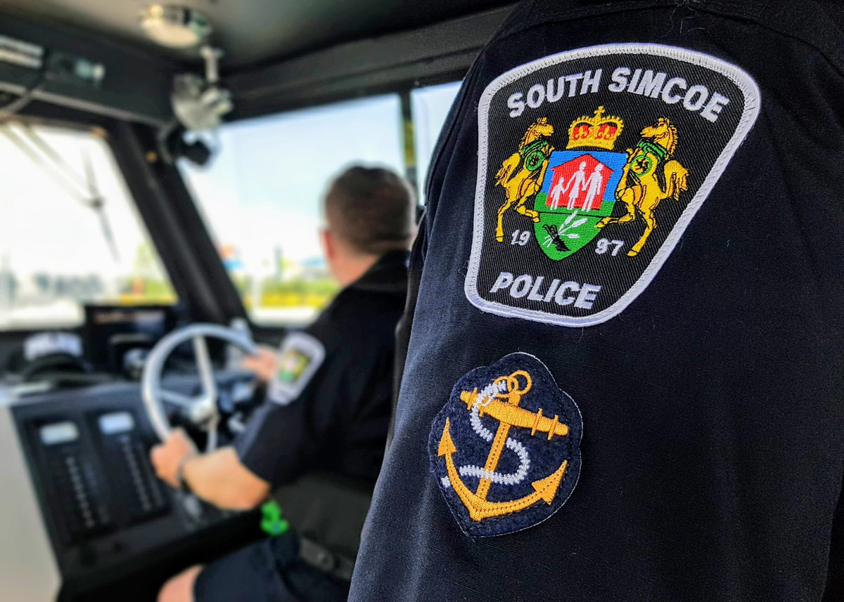SouthSimcoePS's tweet image. Good morning @TownofBWG @townofInnisfil! Safe Boating Awareness Week starts today! Reminder to always wear your life jacket, boat sober, watch the weather and tell someone your plans. Have a safe, enjoyable Saturday! 
#LongWeekend #SafeBoatingWeek
#RoadSafetyWeek
