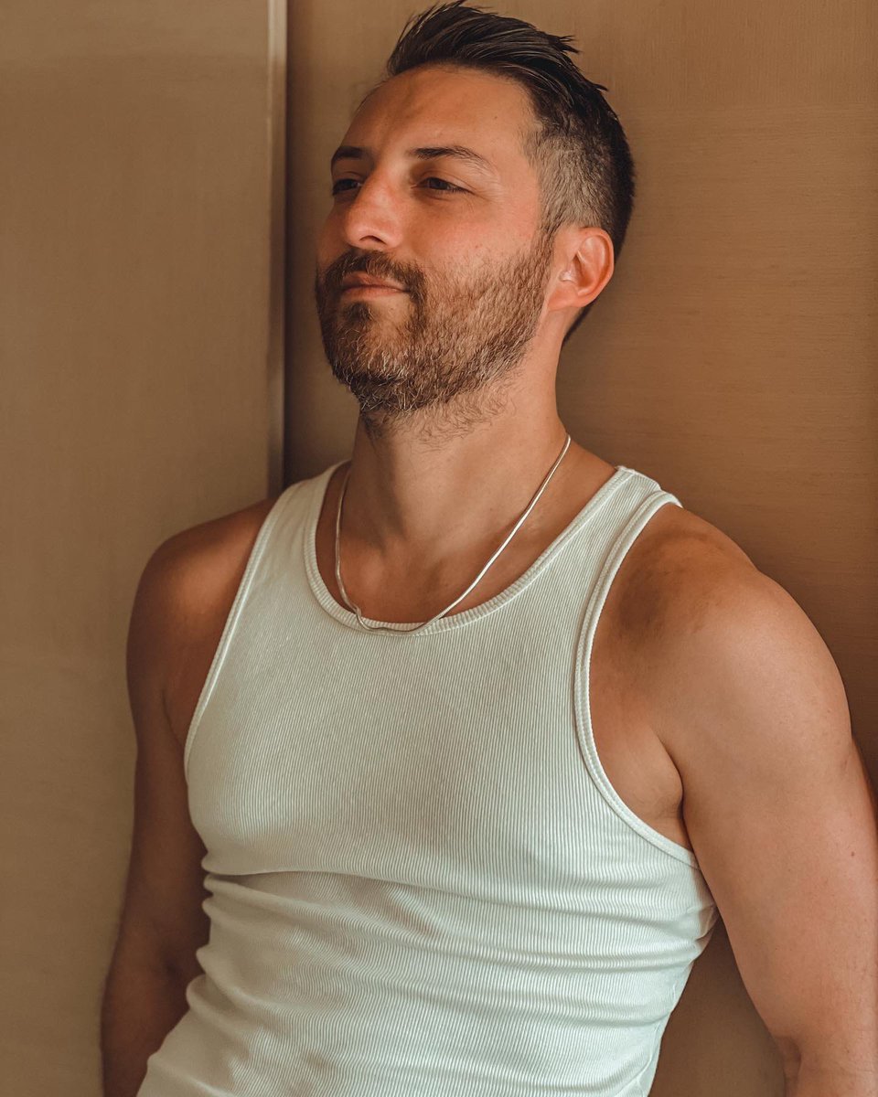 MarcusGia's tweet photo. Life is a roller coaster enjoy the ride 
#choreographer #dancer #performer #loveyourself #artist #show 
📸 @nikogiannis https://t.co/WOloYXeOx9