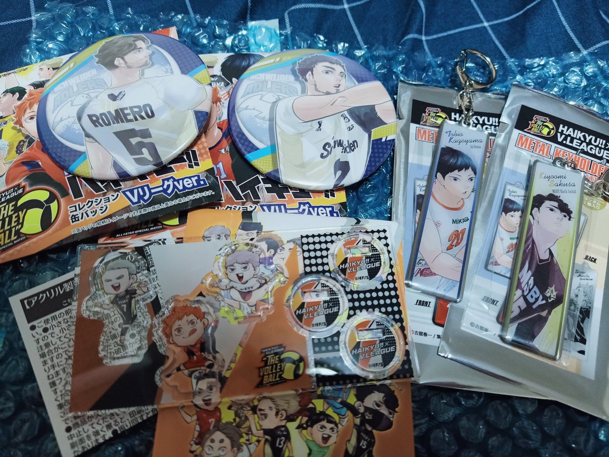 jurinanyurina's tweet photo. #LalahellReview ได้รับของพรีวีลีกแล้วนะคะ ใดๆล้วน หนุ่มๆแอดเลอร์รักเรามาก 😂😂 สั่งร้านนี้ทีไรแม่ค้าส่งเจ้าโท้บมาให้ทุกที ดีใจมากที่ได้คุณซาคุสะมา ขึ้นขื่อในการไม่รักแม่ๆในไทย แพ็คดี อัพเดตชัดเจน พรีนานแต่ไม่กลัวร้านหายเลยค่ะ ขอบคุณค่า 🫶🏻 https://t.co/EXCls3v7KT