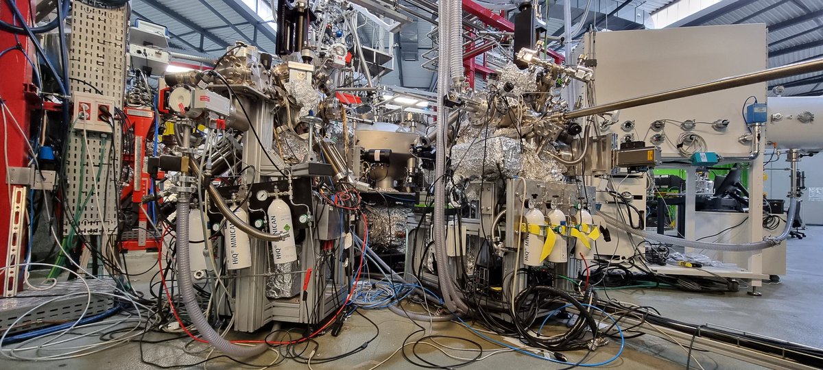 peronelladarago's tweet photo. Avui al @ALBAsynchrotron
#ALBAOpenDay
Ho he entès tot 🤪 https://t.co/aZ7Md6QlFC