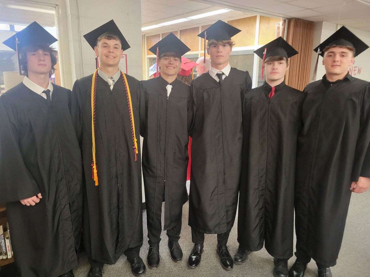 I don't get to take too many pictures of Graduation, but I always enjoy the pre-ceremony pictures.

Congratulations to the Central A&M Class of 2023!

Love you. God bless you.

#IAGDTBAR #RaiderStrong