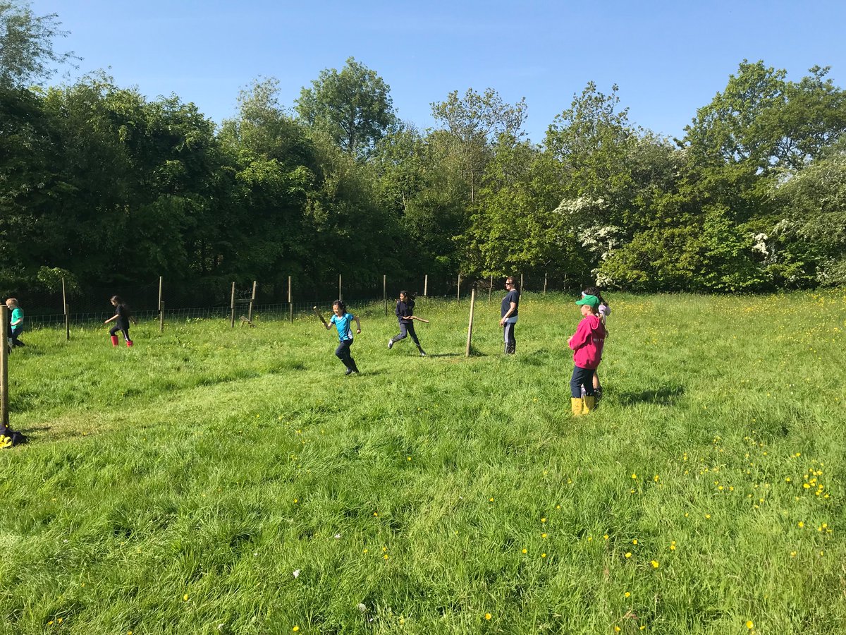 WPS_Trips's tweet photo. “I’ve had such a wonderful time, I can’t believe it’s time go home!”
The weather is glorious, time for one last game of Puttocks before boarding the coach home #sport #outdoors https://t.co/9cOhwZh6He