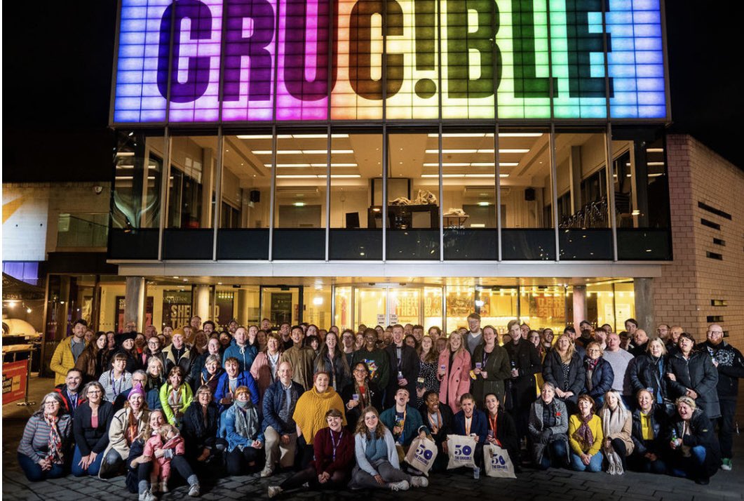 🔔 Producer job at the best Theatre in the World 🔔 

💰 £45k
🗓️ Closing date - 18 June 2023
📰 Senior Manager

The best team you could ever ask for. 

sheffieldtheatres.co.uk/vacancy/produc…
