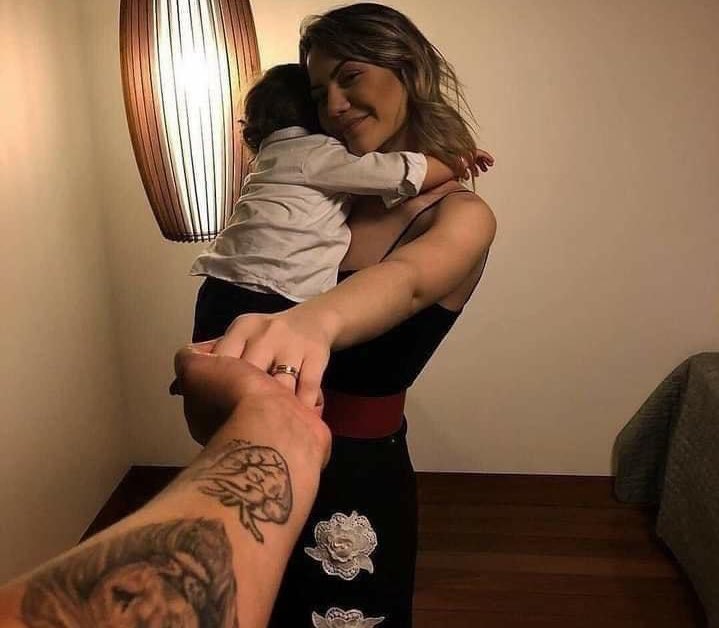 Que o nosso futuro seja muito além de um namoro. ♥👨‍👩‍👧‍👦