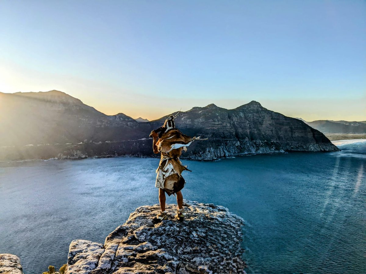 Sentinel Sunrise Hike with some khoi culture & heritage.

karbonkelbergtourism.co.za
#KarbonkelbergTourism #DiscoverHoutBay #houtbay #IAMCAPETOWN #capetown #lovecapetown #southafrica #shotleft #discoverctwc #tavelmassivect #TravelMassive #TravelChatSA #nowherebetter