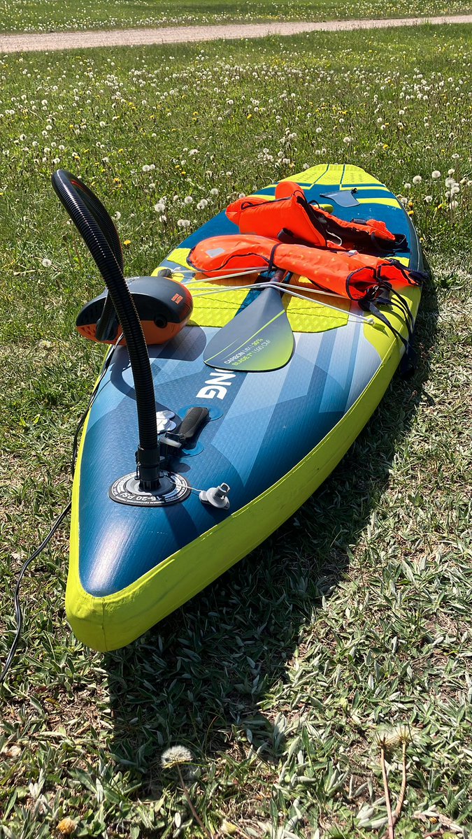 chbou's tweet image. Taking the kids (2&amp;amp;6) on sup tour today #sup #gong #waterfun #summer!