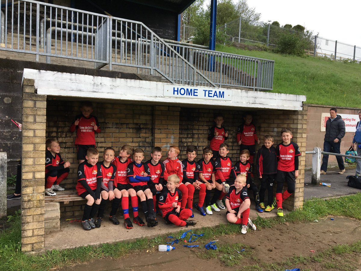 AndrewOwen82's tweet photo. @Gadlysroversjfc WHAT.A.JOURNEY ⚽️💙 https://t.co/gM0X8fn62Z