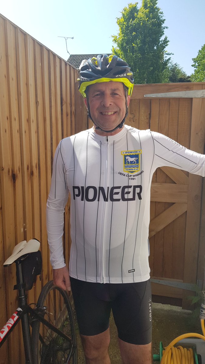 PaulMilton100's tweet image. Lovely morning first chance to wear new @IpswichTown @COPAfootball cycling shirt