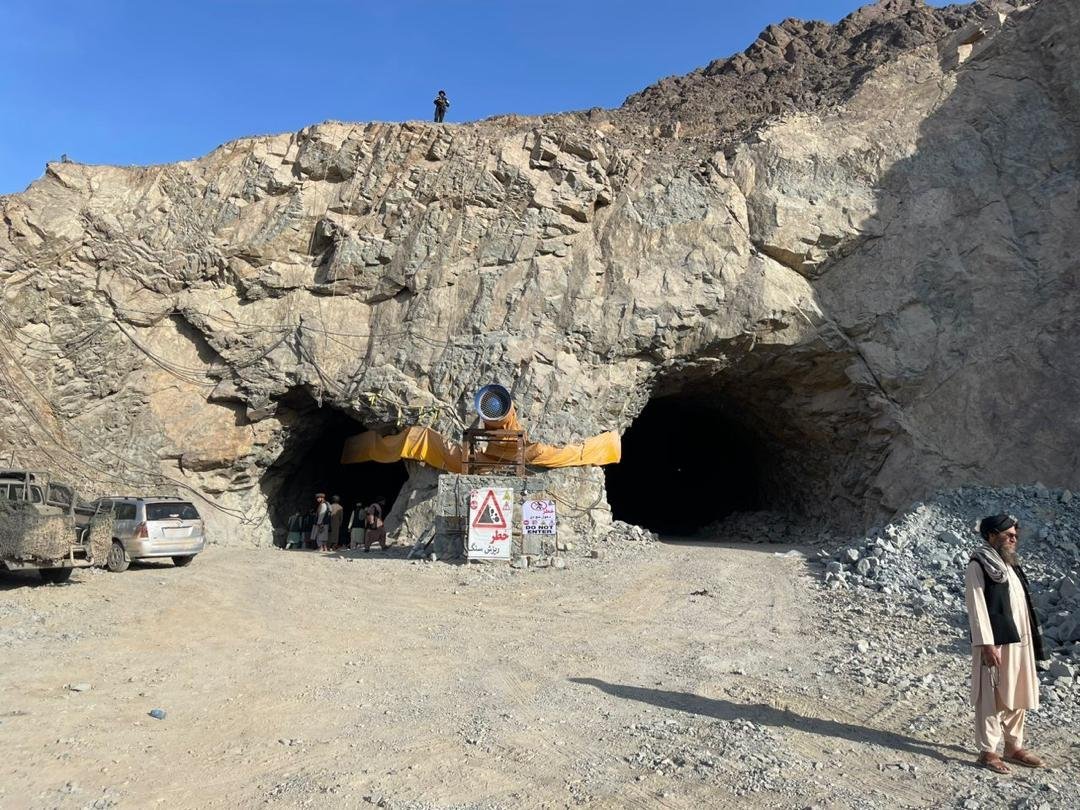 hhesam_'s tweet photo. #Afghanistan on Saturday inaugurated the construction of #Bakhshabad Dam in Farah province.

Experts say the work of this #national_project should have been started decades ago but it didn’t happen due to #instabilities. https://t.co/a9eRAx3lzB