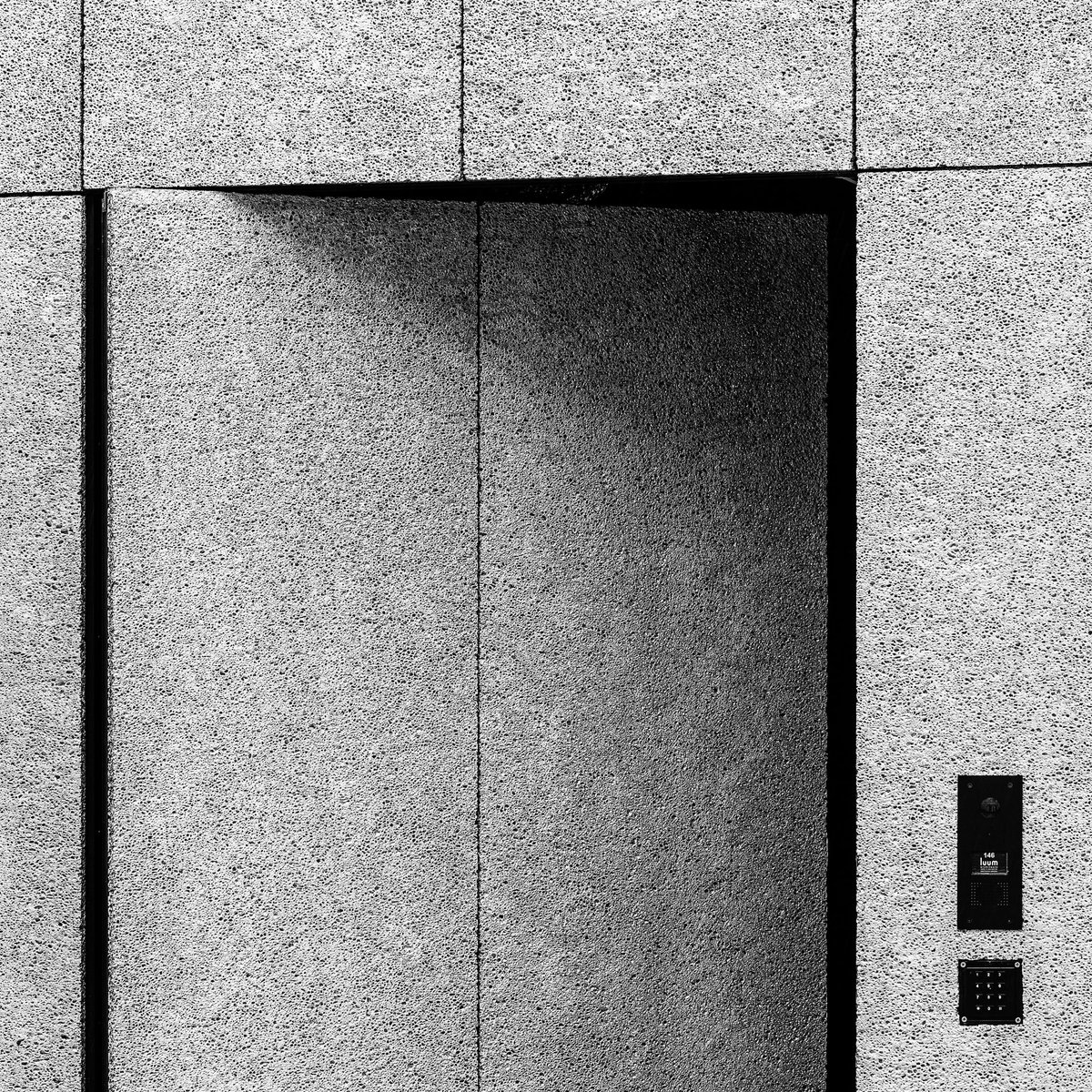 Luum Architects - Ghent Office
Featuring Alusion™
Photos by jurgendewitte.be
Alusion™ Agent: Karl Pint with Exsellence