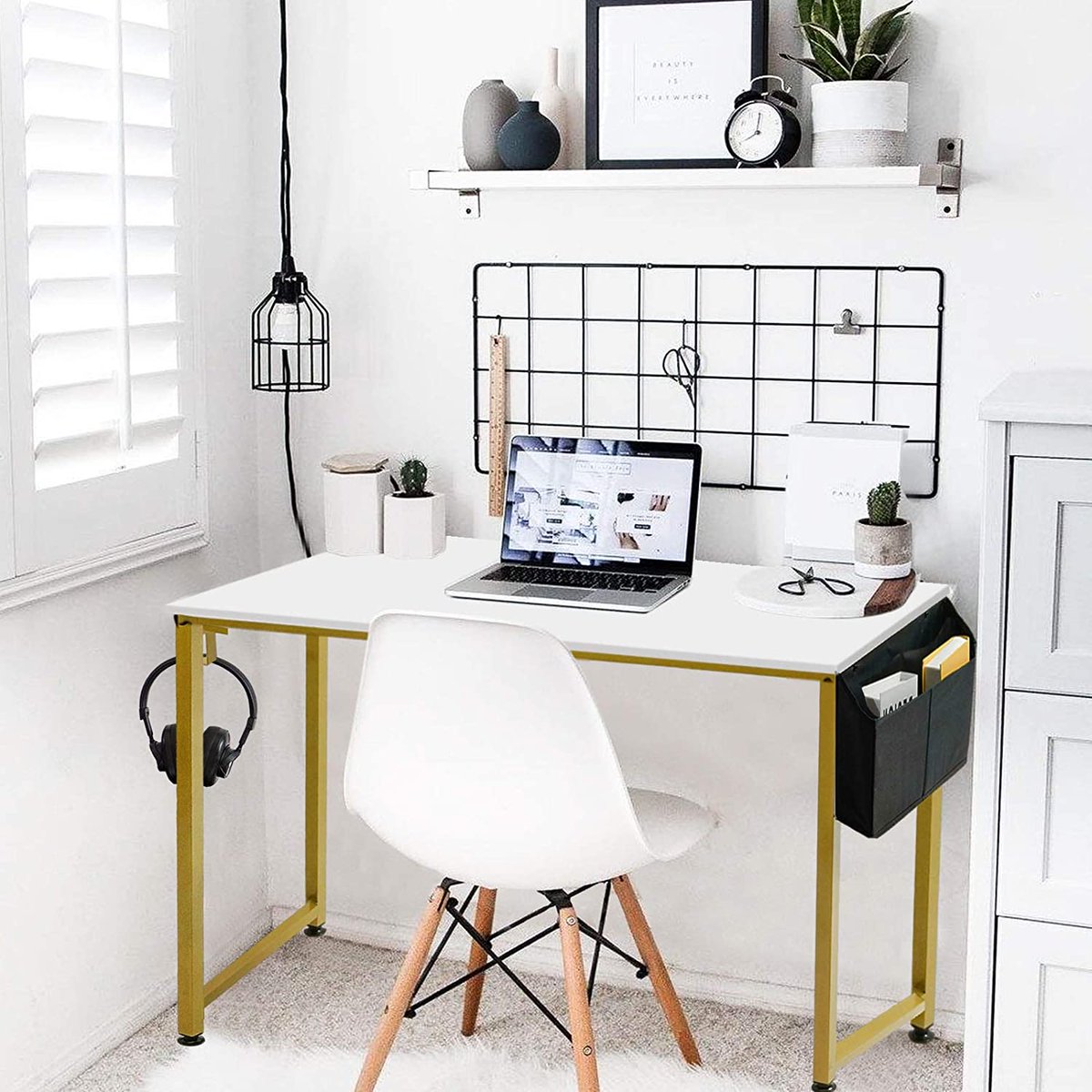 Check out the best small office desks for your space! These desks are perfect for small offices and won't break the bank.

makingtimetoday.com/best-small-off…

#makingtimetoday #officedesk #workspaceinspiration #ProductivityBoost #InteriorDesignGoals #officeorganization #workfromhomelife