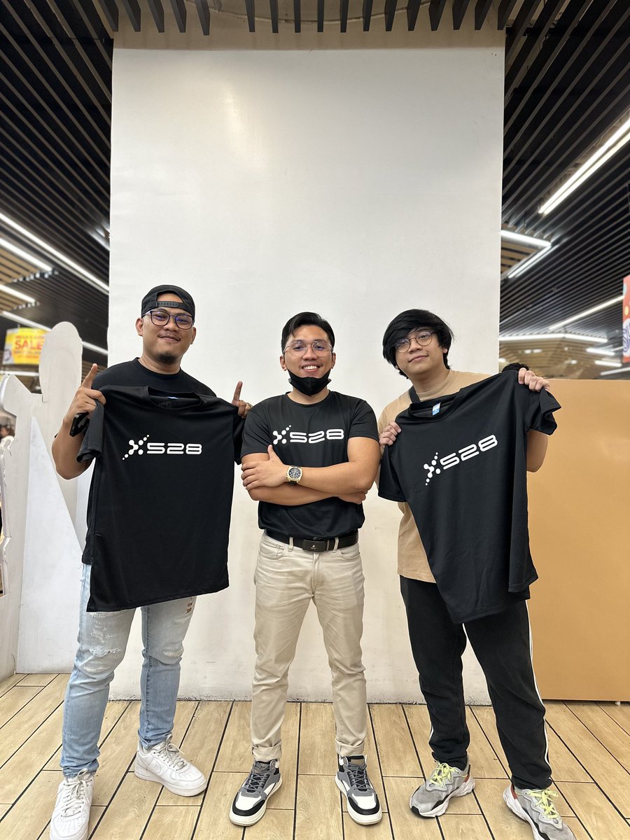 pwaggyyy (✸,✸) 🍅 HUDL (@frank09283715) on Twitter photo EEEYYY!! SHEEESH! 🔥🔥🔥
THANK YOU BOSS <a href="/nocrapdesign/">ND_Cryptonomad</a> for this AMAZING MERCH! THIS IS DOPE AF! looking forward for more meet ups! LETS FVCKING GOOOO! 🔥🔥 #X528 @x528DAO is on 🔥
With <a href="/Kai8888XRP/">kailoren.base.eth (✸,✸) (kailoren.ink)</a> EEEYYY!! SHEEESH! 🔥🔥🔥
THANK YOU BOSS <a href="/nocrapdesign/">ND_Cryptonomad</a> for this AMAZING MERCH! THIS IS DOPE AF! looking forward for more meet ups! LETS FVCKING GOOOO! 🔥🔥 #X528 @x528DAO is on 🔥
With <a href="/Kai8888XRP/">kailoren.base.eth (✸,✸) (kailoren.ink)</a>