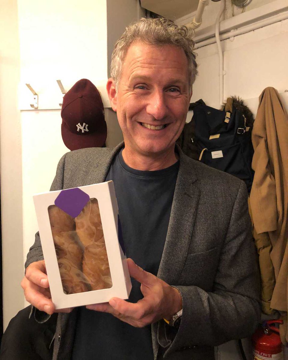 NationalDoughnutWeek tweet media