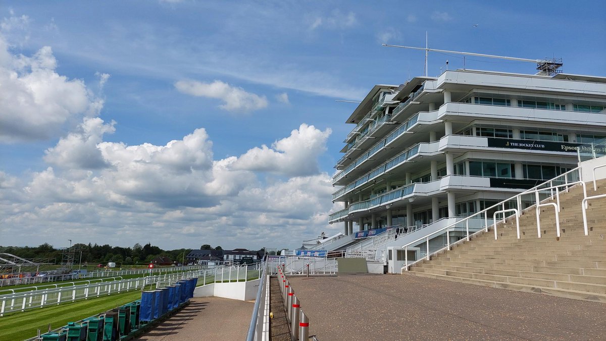 Birmingham Electrician tweet media