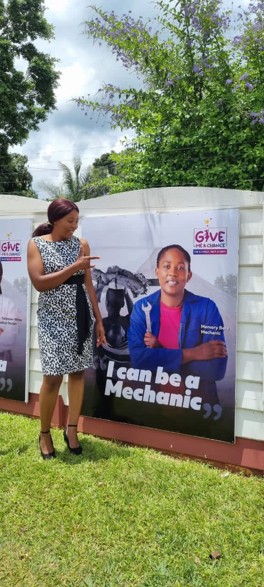 MemoMakanika's tweet photo. When l started my mechanics journey 10 yrs ago it was not easy many people looked down upon me but God kept me going. The challenges l faced made me to be strong so that l would be able to inspire other young girls. Let's give a girl child a chance. No to early child marriages. https://t.co/uzOhKsd4oo