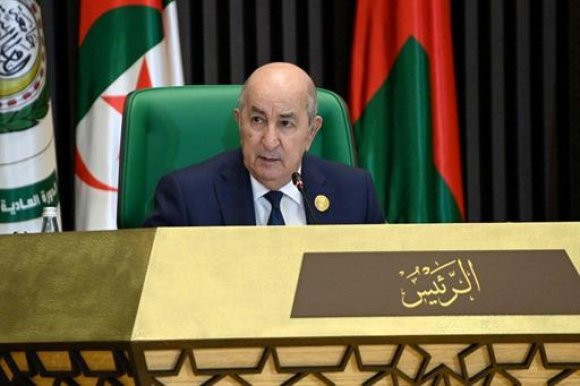 Amelbadji's tweet photo. Le Premier ministre, Aïmene Benabderrahmane, a prononcé, vendredi à Djeddah (Arabie saoudite), l’allocution du président de la République, à l’ouverture des travaux de la 32e session ordinaire du Conseil de la Ligue arabe au niveau du Sommet:

https://t.co/L3A357fp6v https://t.co/JSfVpDPlnV