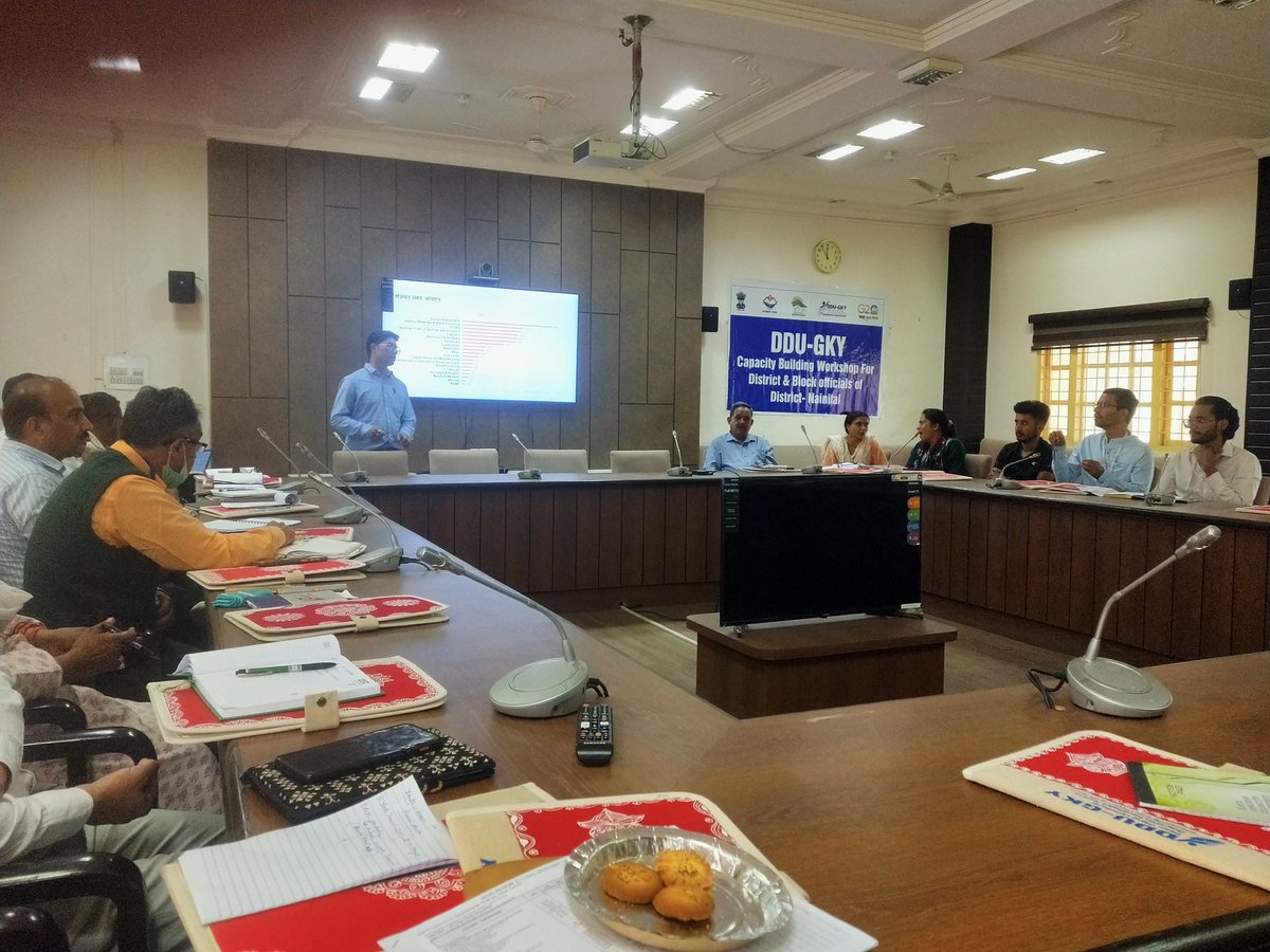 REAPNainital's tweet photo. Attended with team a capacity building program organised by DDU GKY at Vikas Bhawan Bhimtal today. Later a meeting was organized with PIA of DDUGKY at REAP office and discussed their role to meet out AWPB Targets 2023.
@nitikakh22 @CdoNainital @ganeshjoshibjp @REAPNainital https://t.co/vNOWwhjbwh